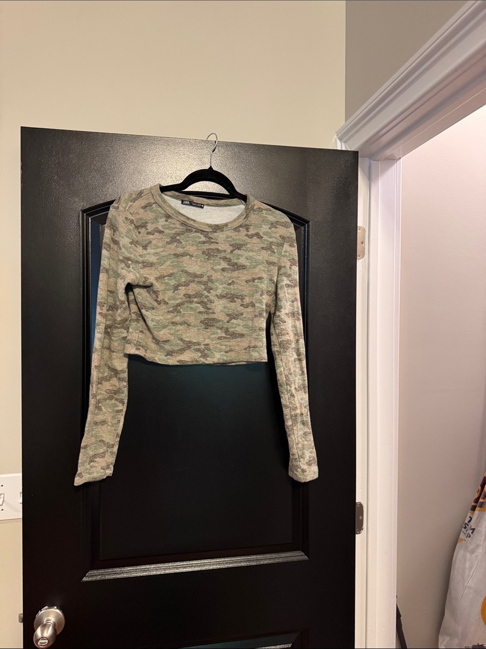 Zara Green Camo Cropped Long-Sleeve Top